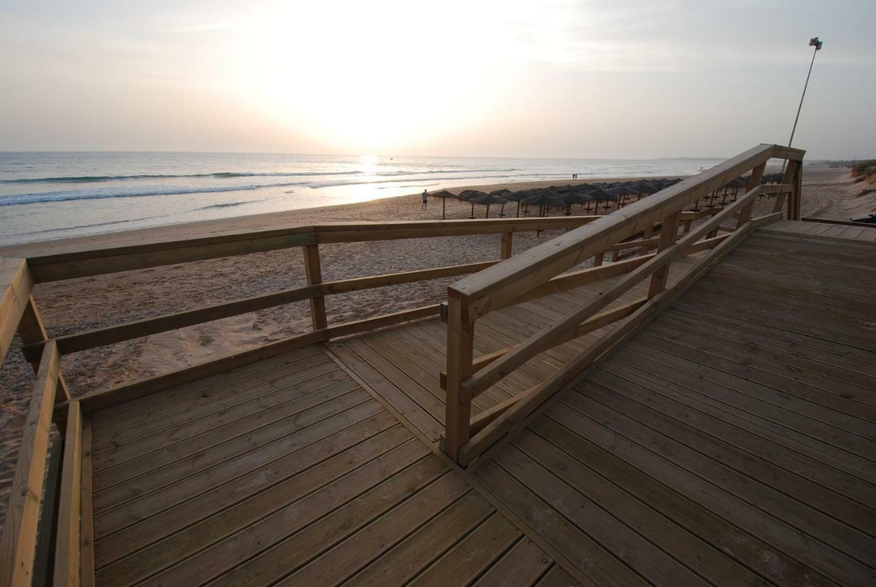 Oasis En La Playa Apartment Чиклана де ла Фронтера Екстериор снимка